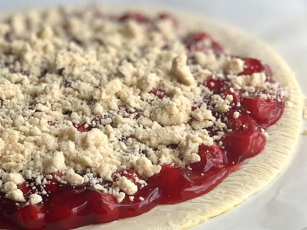 cherry pie filling and streusel