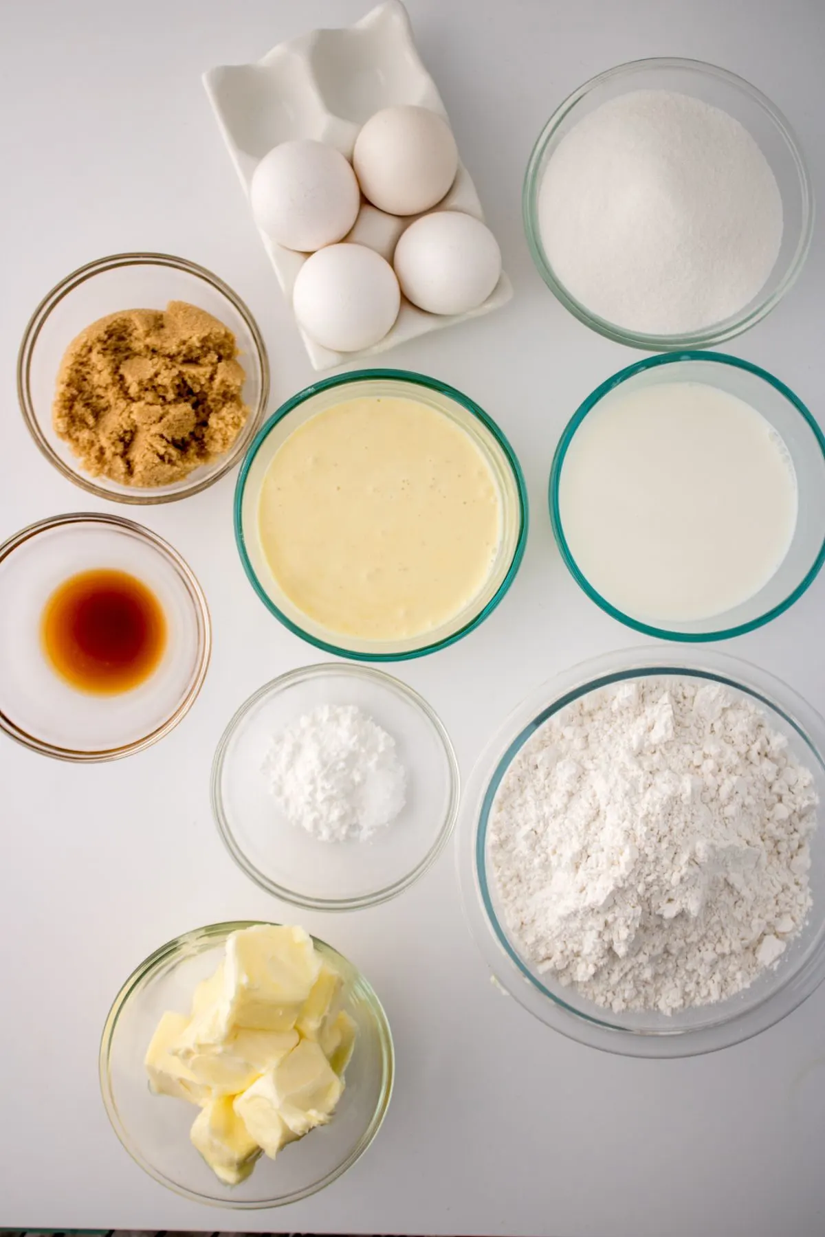 Ingredients needed to make easy eggnog cake.